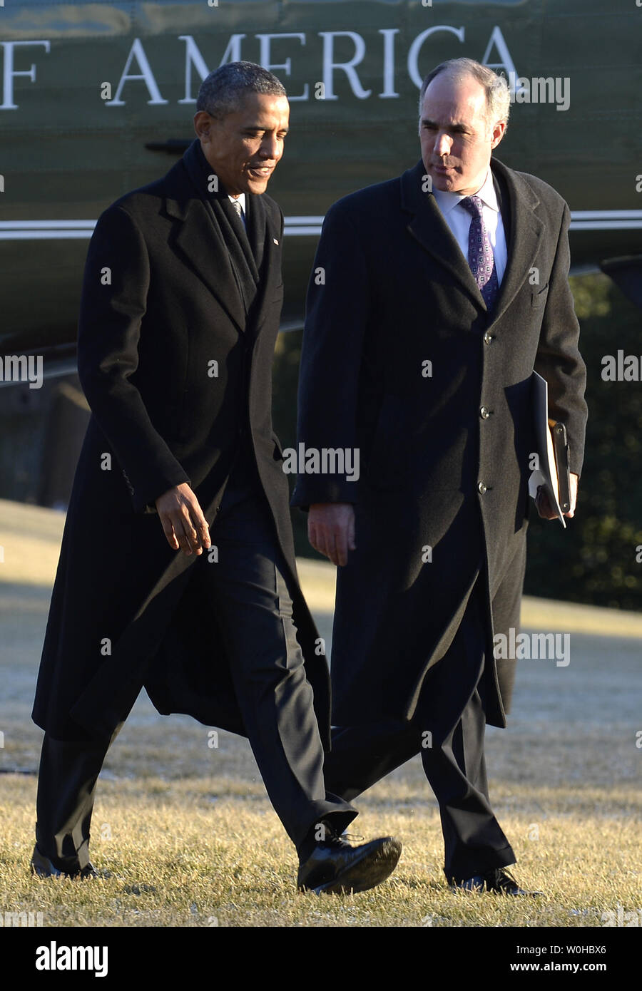 US President Barack Obama (L) and Sen. Robert P. Casey, Jr (D-PA) walk ...