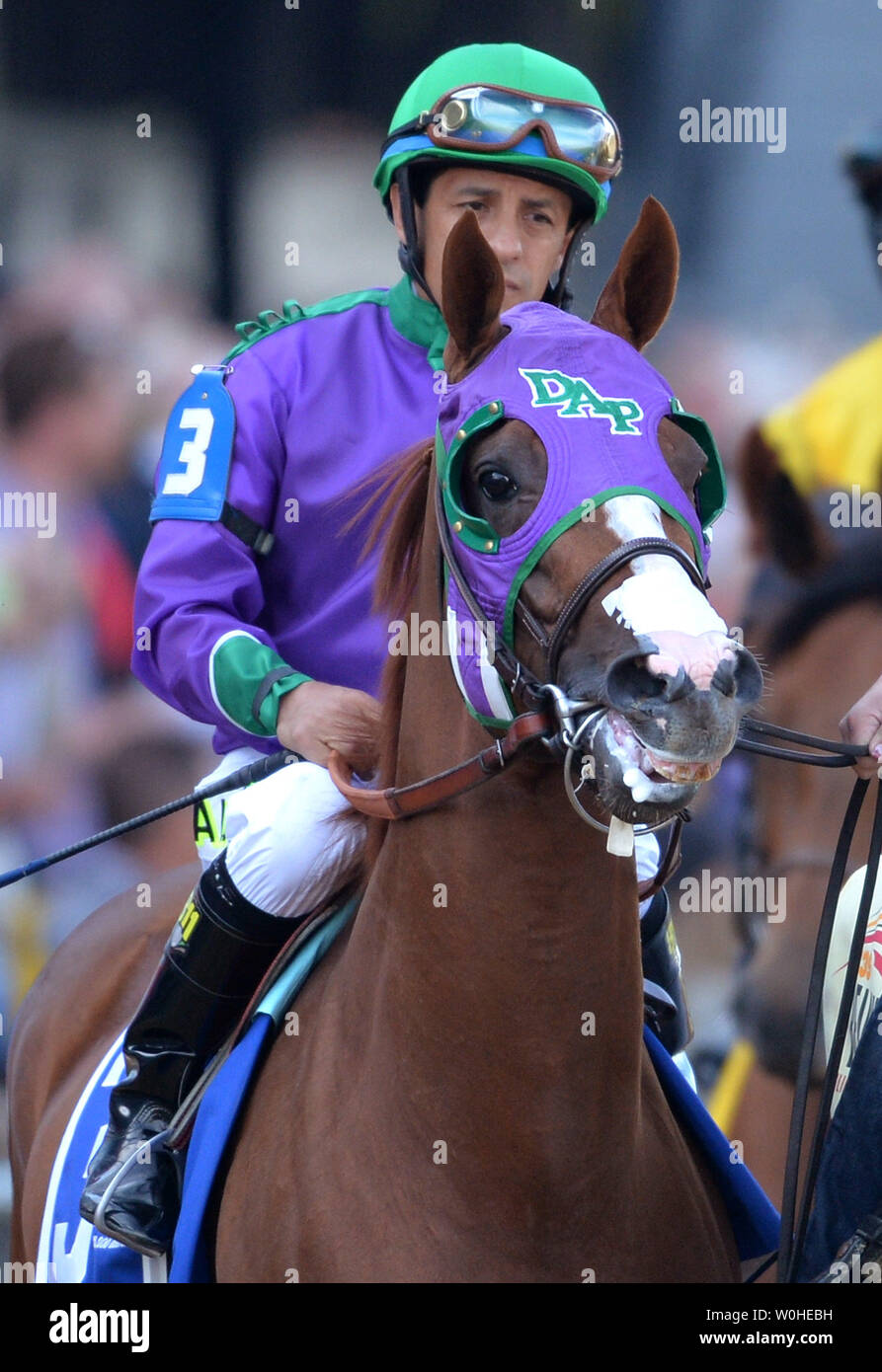 Nasal strip hires stock photography and images Alamy