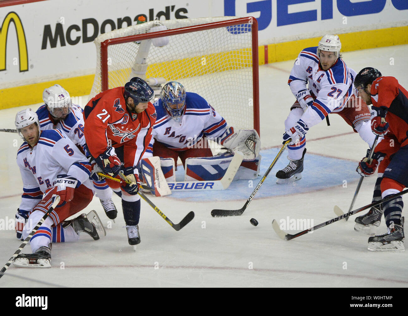 Stanley Cup Final: NY Rangers' Henrik Lundqvist wants photo like Mark  Messier's from 1994 – New York Daily News