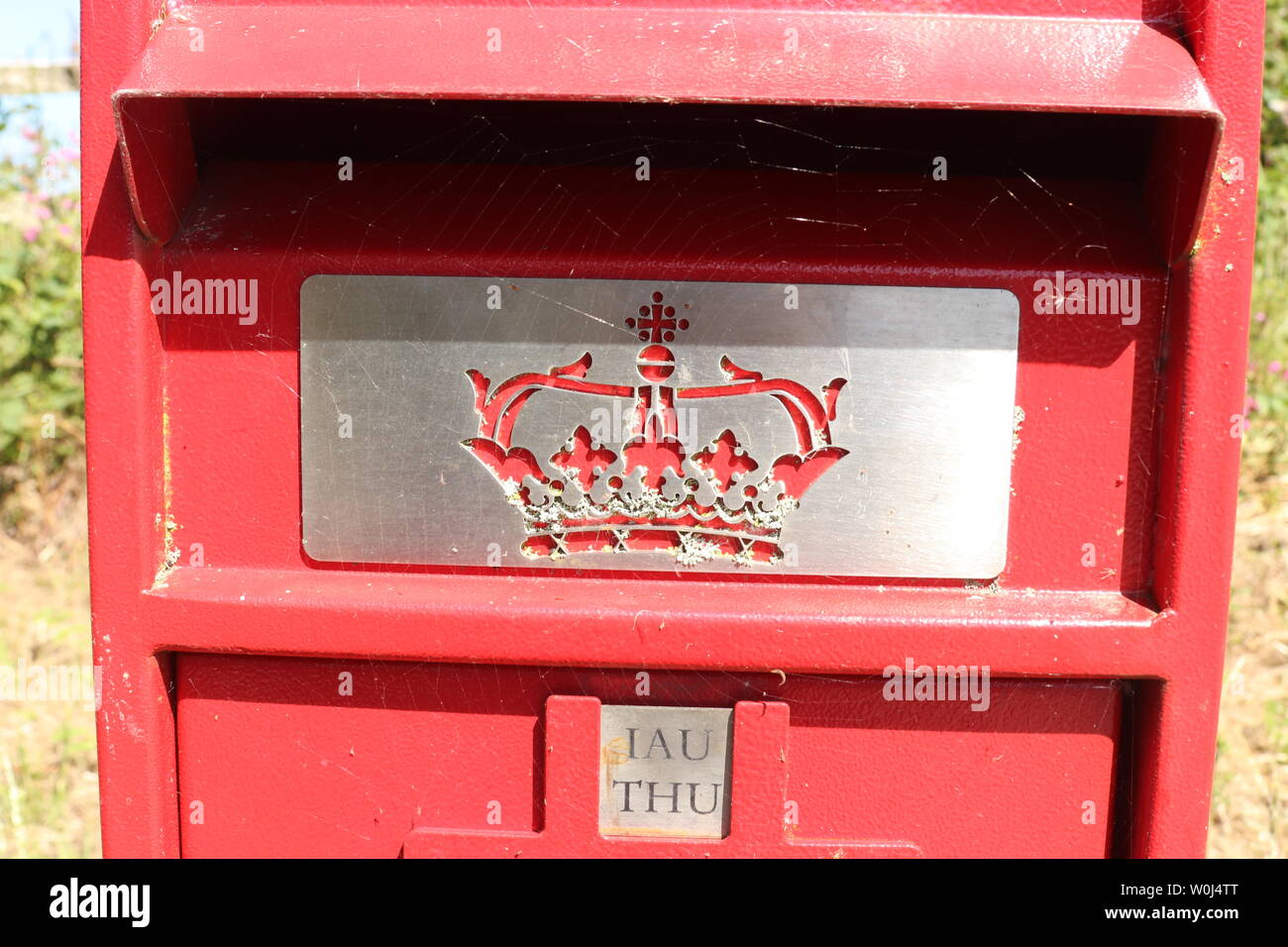 The new royal mail post box Stock Photo Alamy