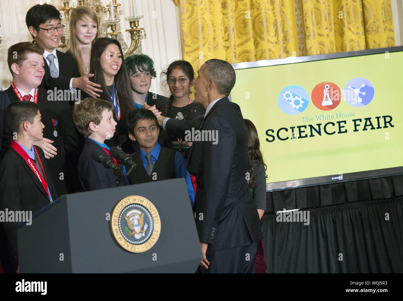 2016 white house science fair hi-res stock photography and images - Alamy