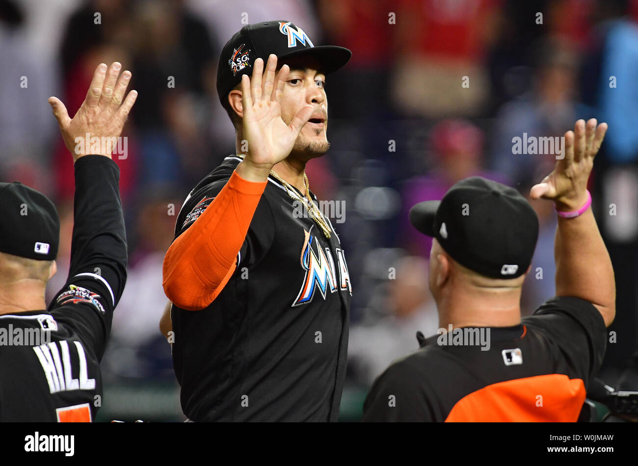 Yankees' Giancarlo Stanton, Derek Dietrich add Marlins bond