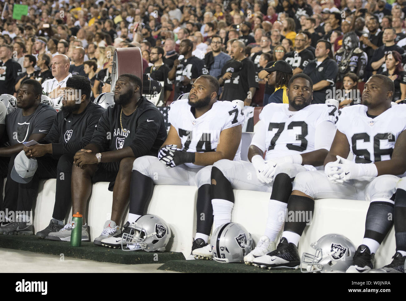 Locking arms hires stock photography and images Alamy