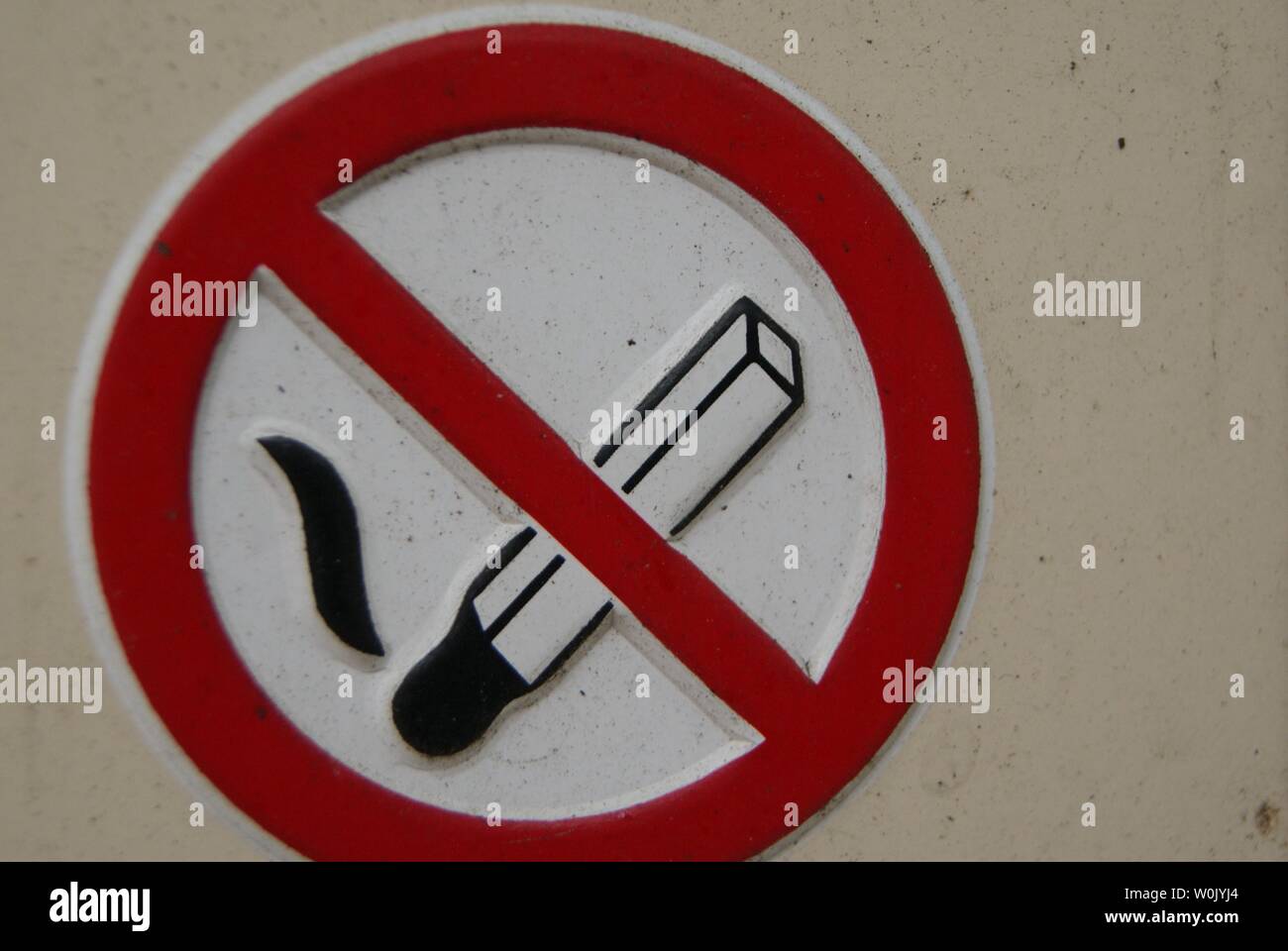 Interdiction De Fumer High Resolution Stock Photography And Images Alamy