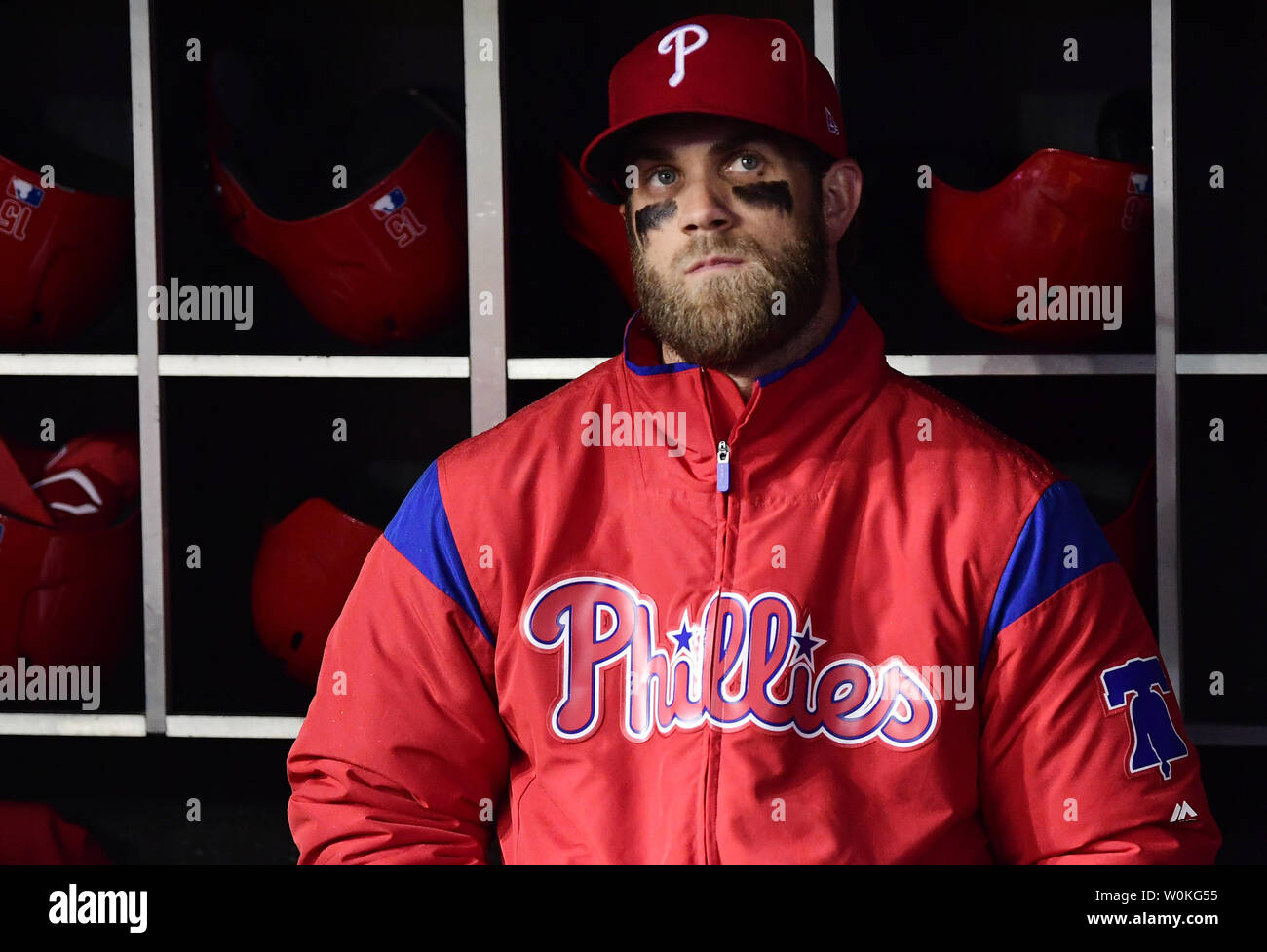 PICTURES: Bryce Harper takes the field for the Phillies – The