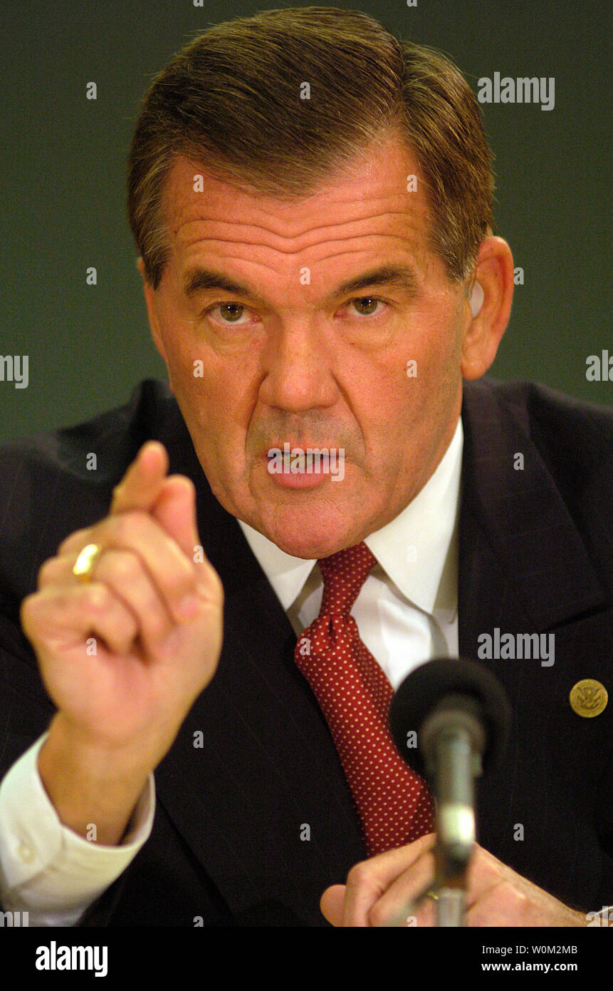 Secretary of Homeland Secuirty Tom Ridge speaks at the Homeland Security Advisory Committee public meeting at the Secret Service Headquarters in Washington D.C. on June 17, 2004.     (UPI Photo/Greg Whitesell) Stock Photo