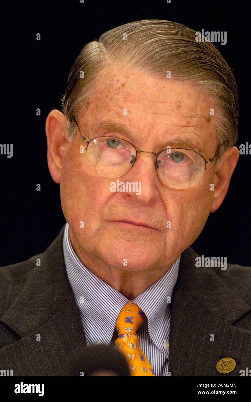 William H. Webster, Co-Chair, Homeland Security Advisory Counci  at the Homeland Security Advisory Committee public meeting at the Secret Service Headquarters in Washington D.C. on June 17, 2004.     (UPI Photo/Greg Whitesell) Stock Photo