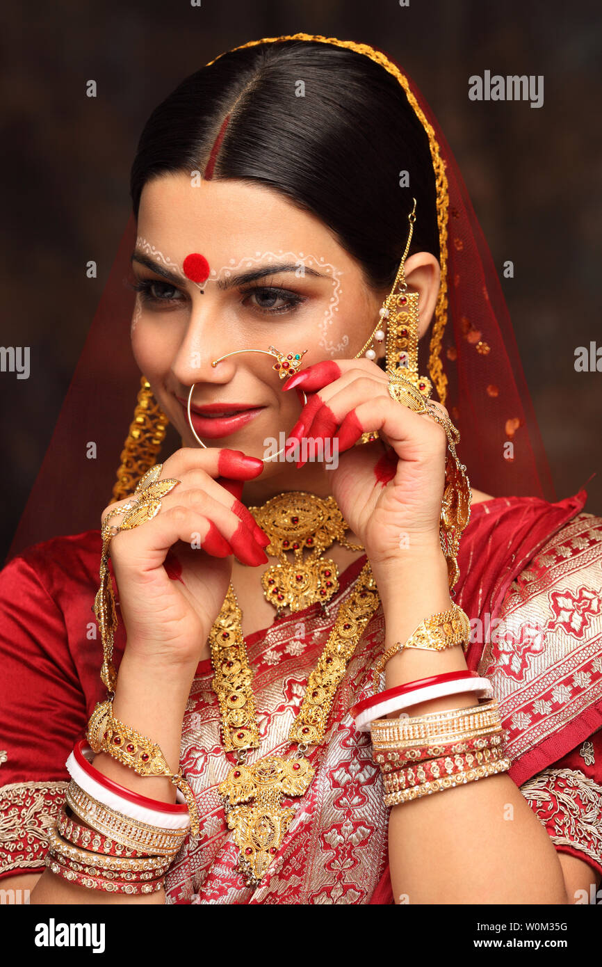 ❋Indian Bride❋Laya | Nose ring, Indian beauty, Indian nose ring