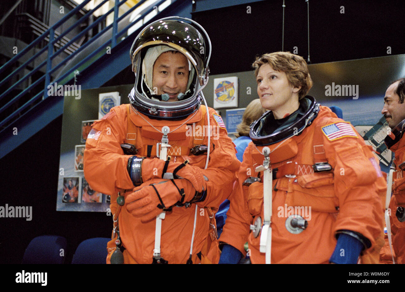 Flight test engineer hires stock photography and images Alamy