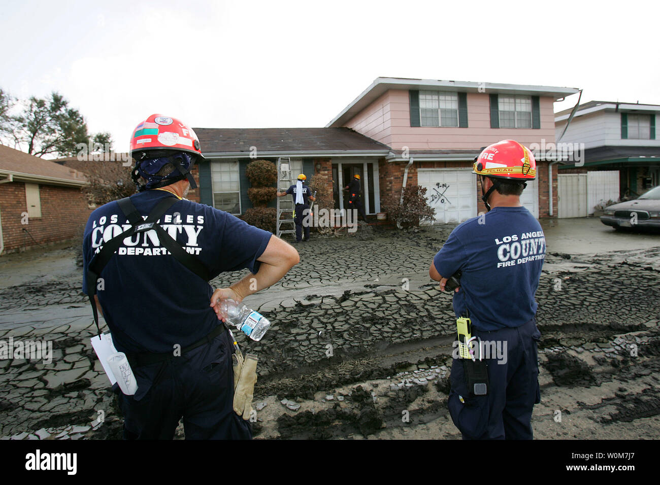 John Haugh and Dan Gordon watch as members of their California Task