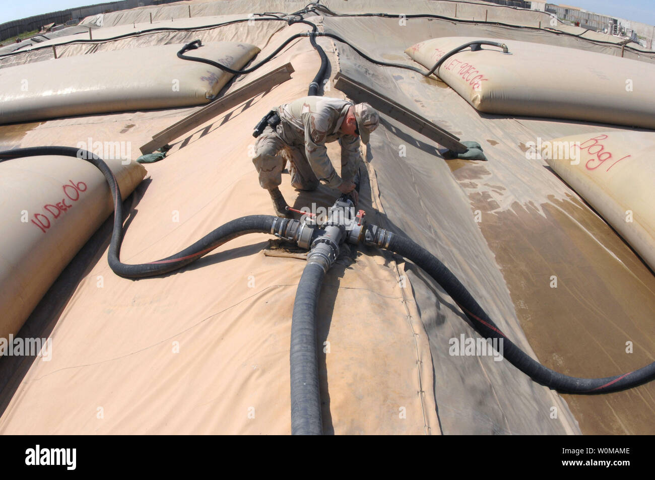 Jp 8 fuel hires stock photography and images Alamy