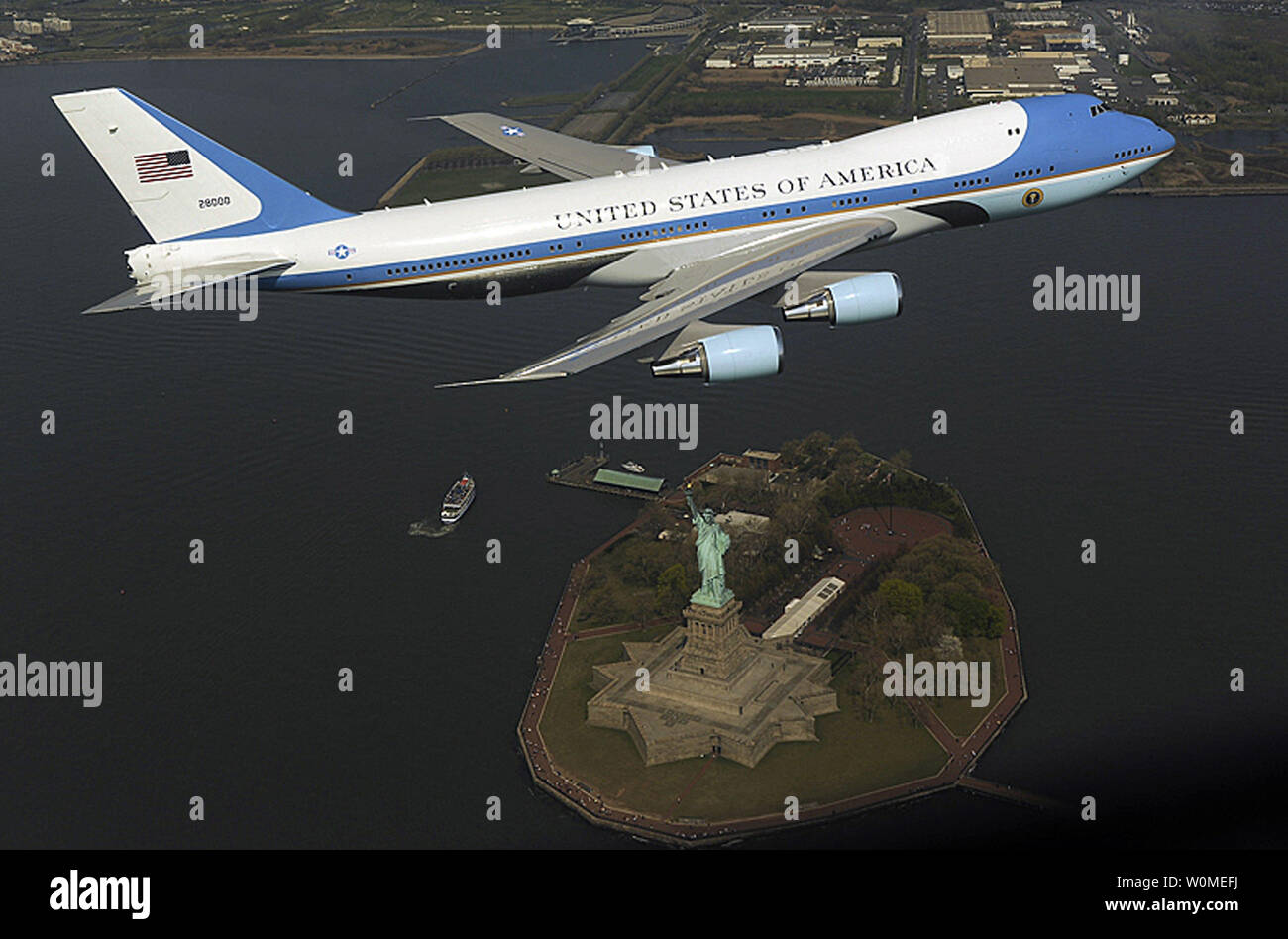 747 boeing house hi-res stock photography and images - Alamy