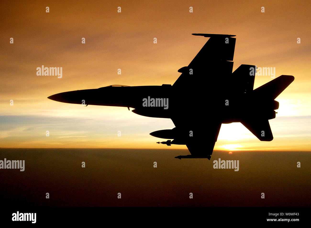 Strike fighter squadron 113 hi-res stock photography and images - Alamy