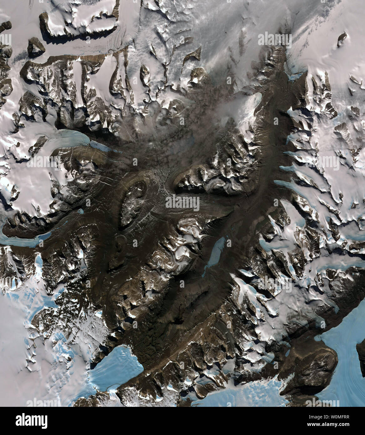 Antarctica map dry valleys hi-res stock photography and images - Alamy