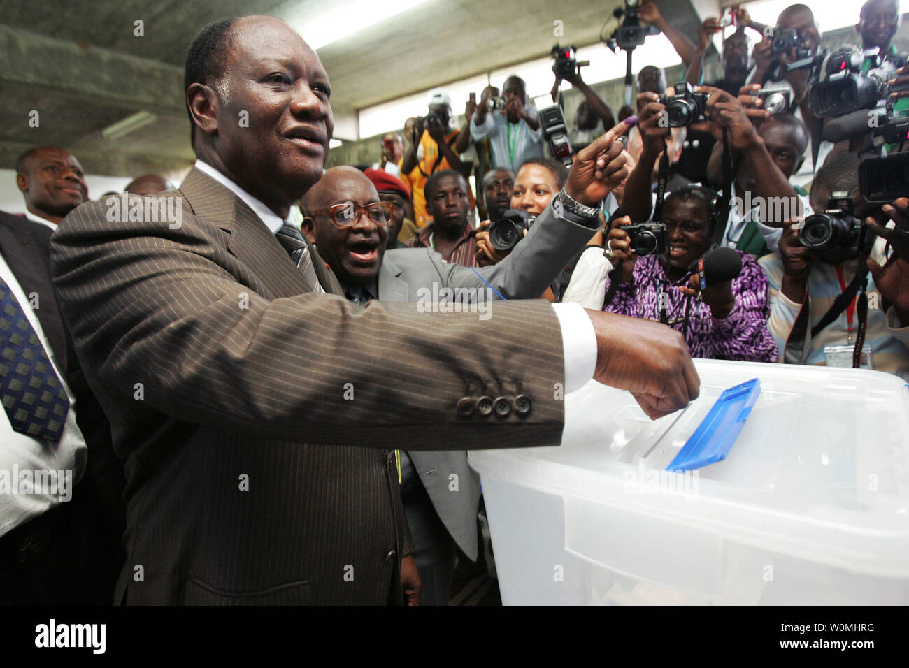 Ivory Coast President Alassane Ouattara High Resolution Stock Photography And Images Alamy Ivory Coast President Alassane Ouattara High Resolution Stock Photography And Images Alamy