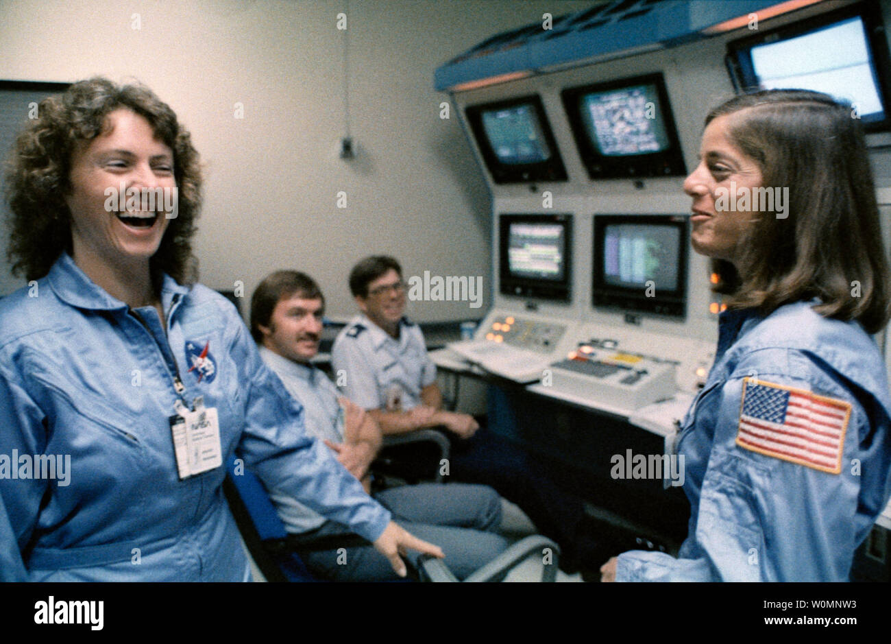 participants in payload extractor pattern participants in payload extractor pattern