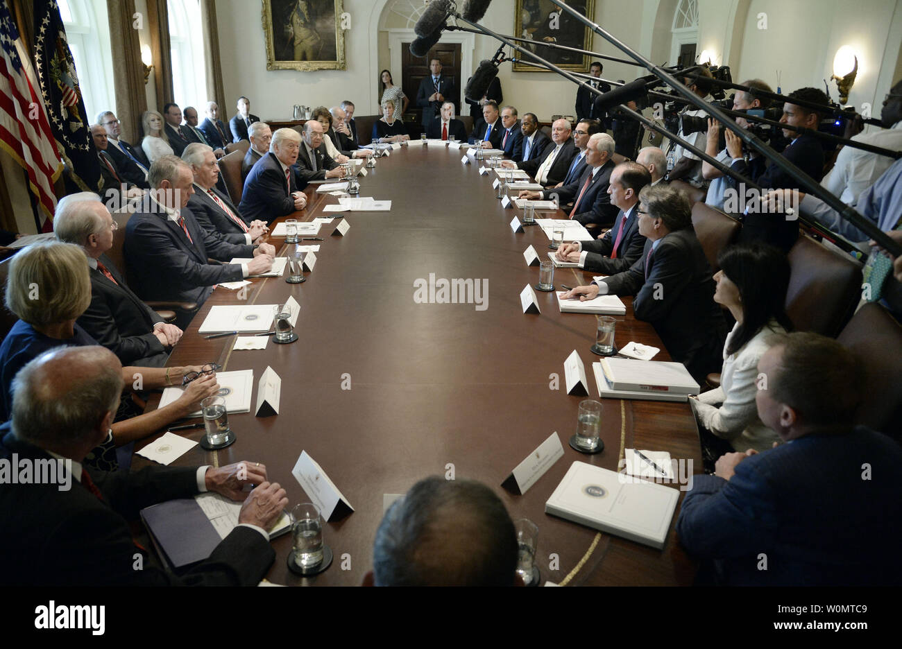 President Donald Trump speaks during a Cabinet meeting in the Cabinet ...