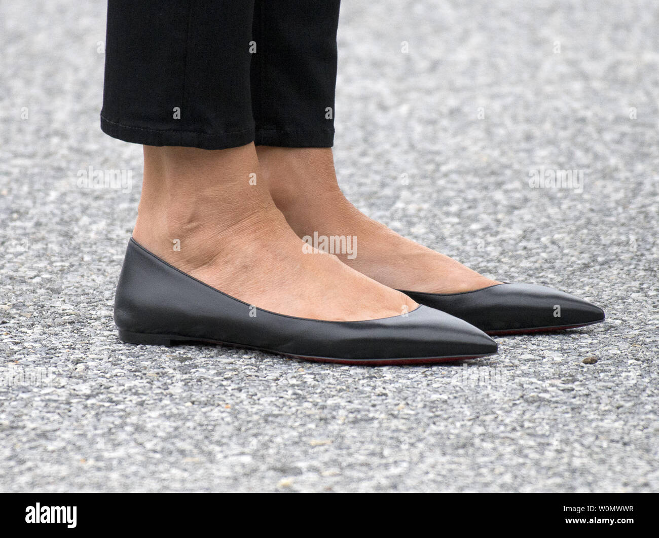 Christian louboutin candidate フラット ビーズ（Christian