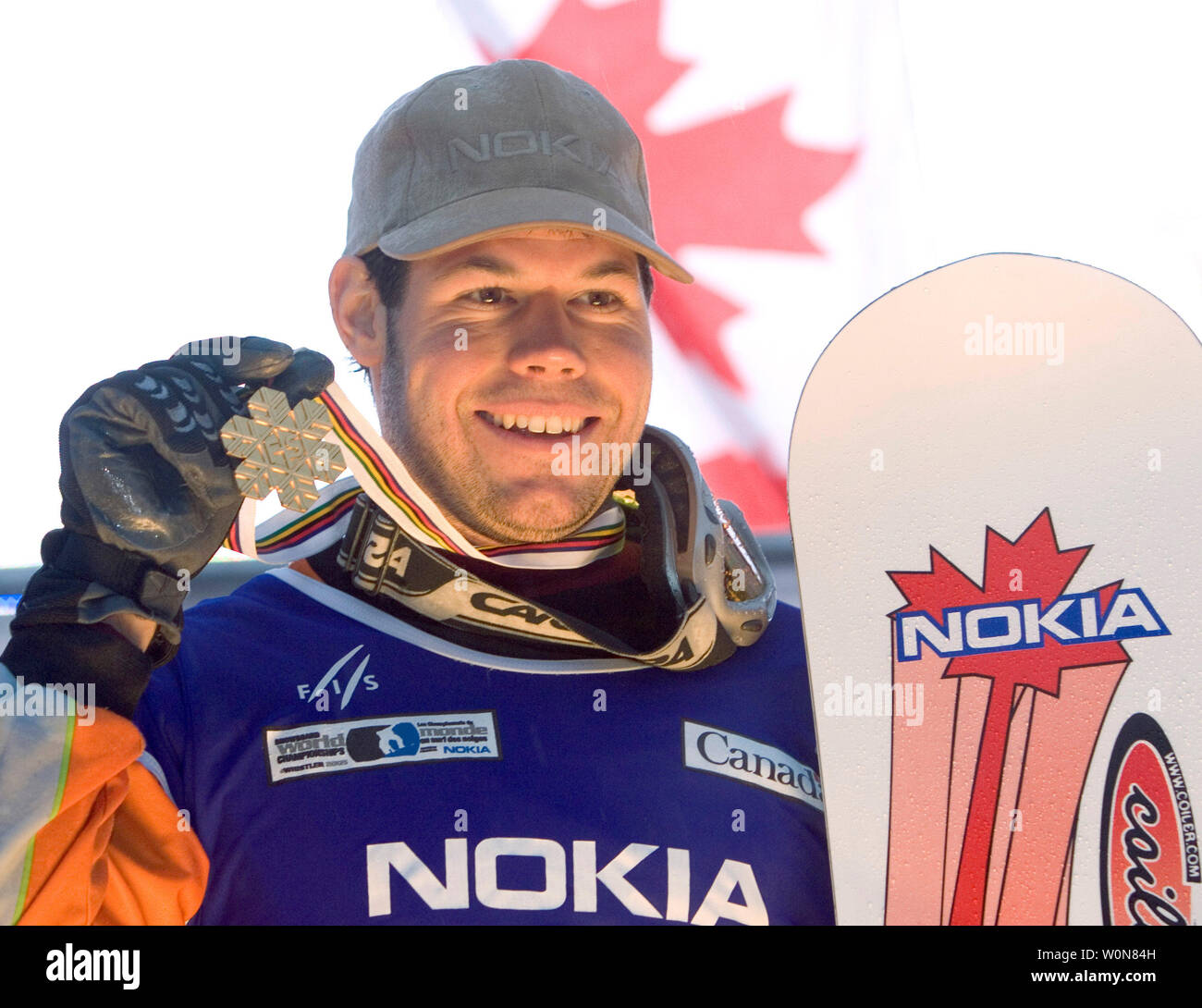 Jasey Jay Anderson of Canada wins gold in the men's Parallel Slalom event  of the FIS Whistler World Snowboard Championships on Blackcomb Mountain,  January 19, 2005. (UPI Photo/Heinz Ruckemann Stock Photo - Alamy