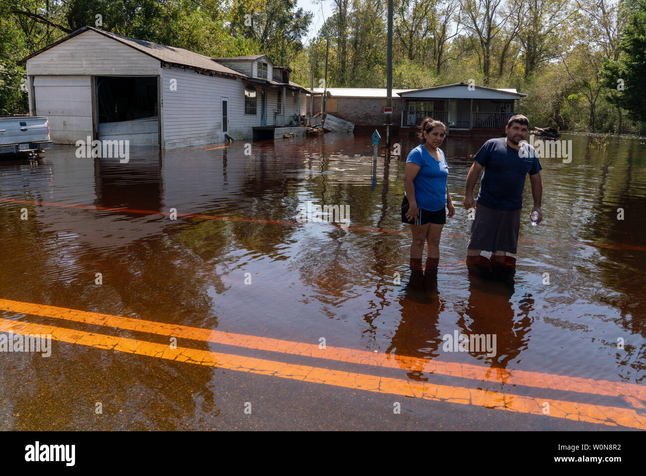 Flooded home hires stock photography and images Alamy