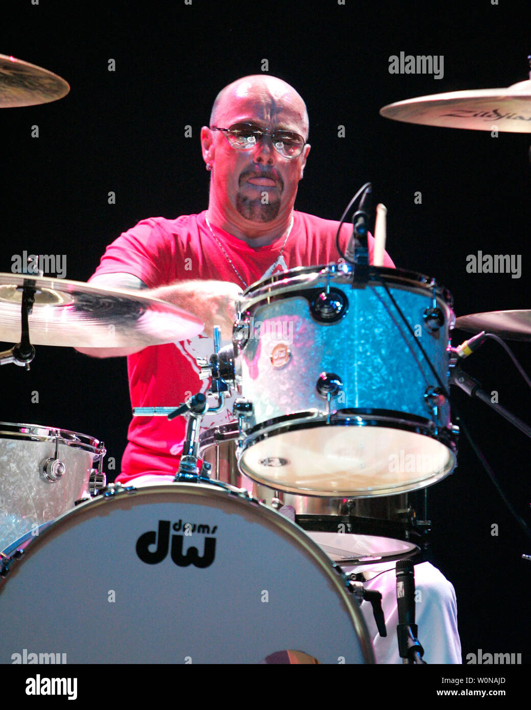 Jason Bonham with Foreigner, performs in concert, at the Mizner Park Amphitheater, in Boca Raton,  Florida, on August 2, 2005.  (UPI Photo/Michael Bush) Stock Photo