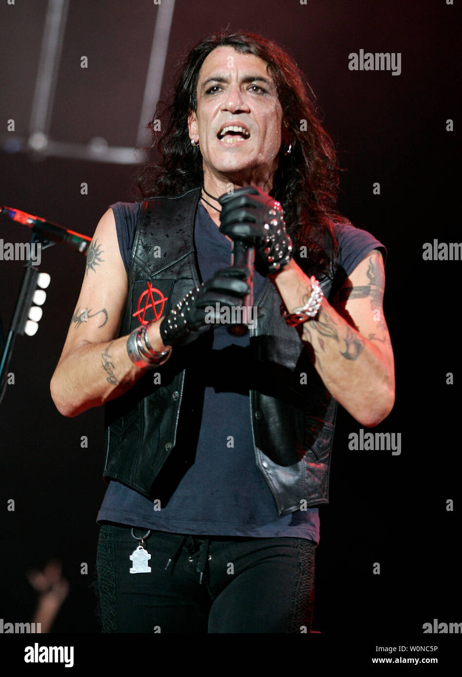 Stephen Pearcy with Ratt performs in concert at the Sound