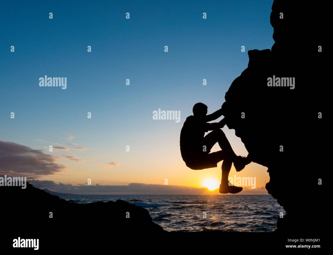 Free rock climbing no ropes hires stock photography and images Alamy