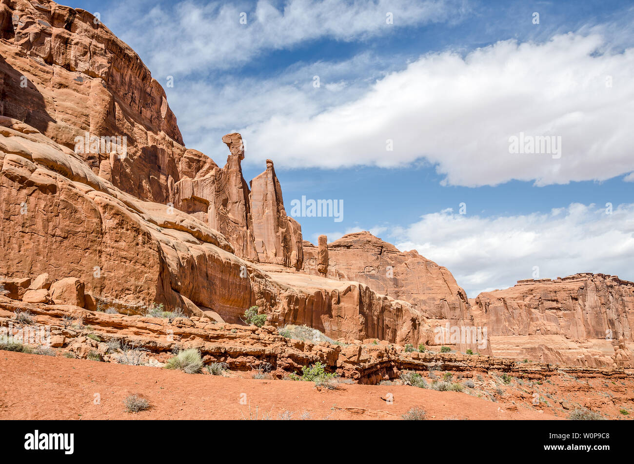 This balanced rock is one of many to be found in Arches National Park and Utah Stock Photo
