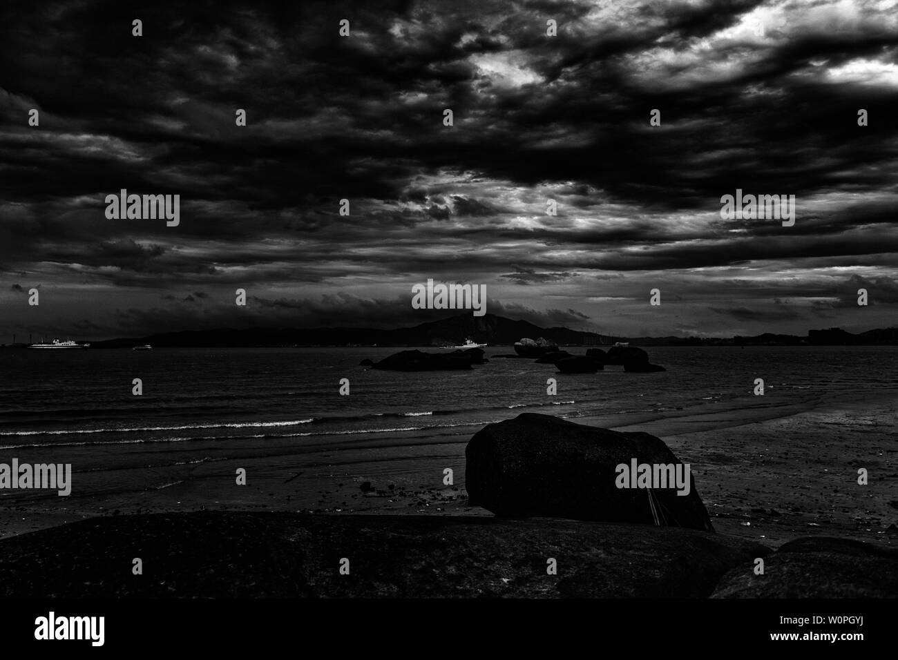 Extreme weather Black and White Stock Photos & Images - Alamy