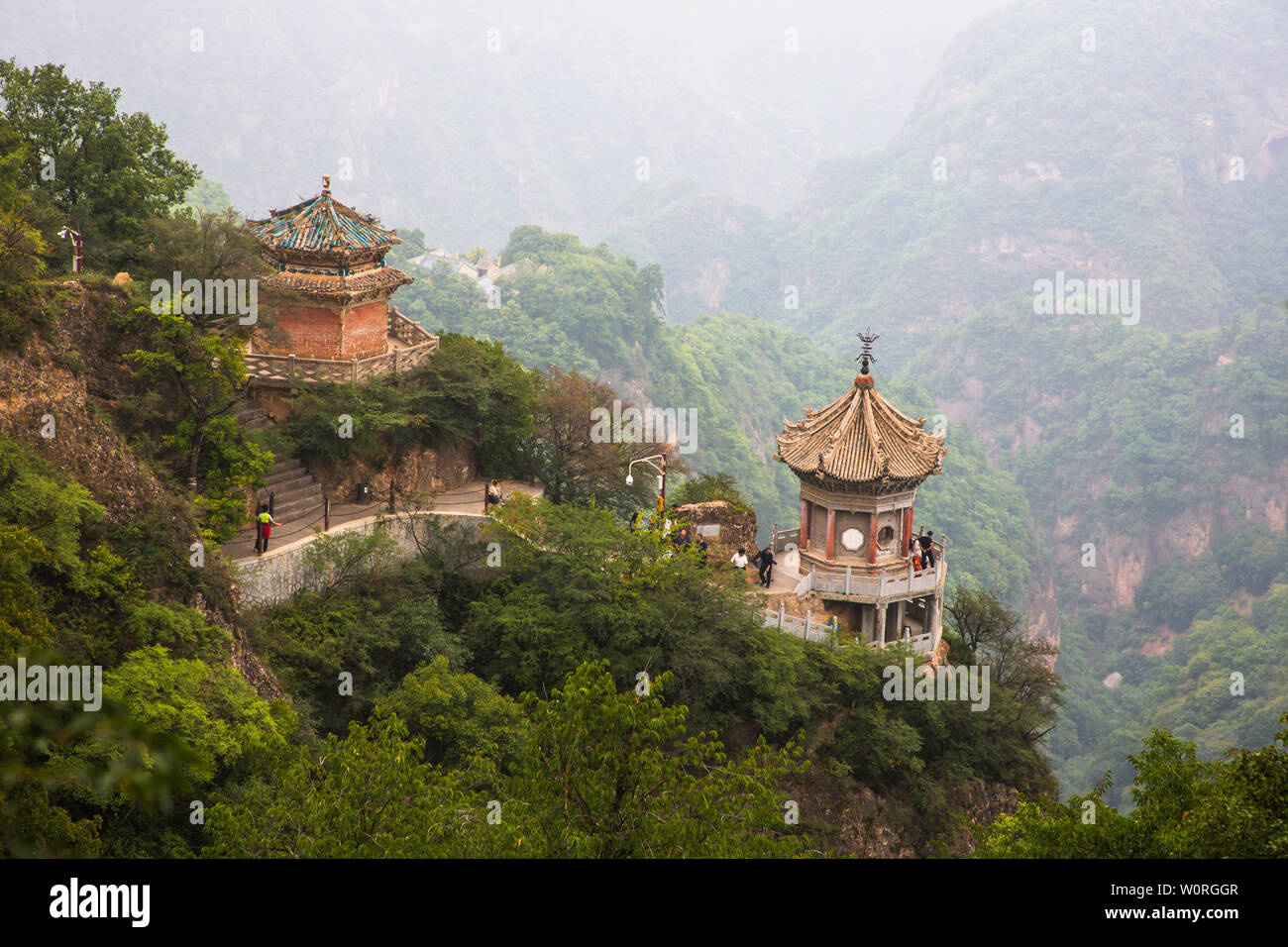 Pingliang Xianshan, Gansu Province, Taoism is compatible, not only Taoist palace view, but also Buddhist monastery. Stock Photo