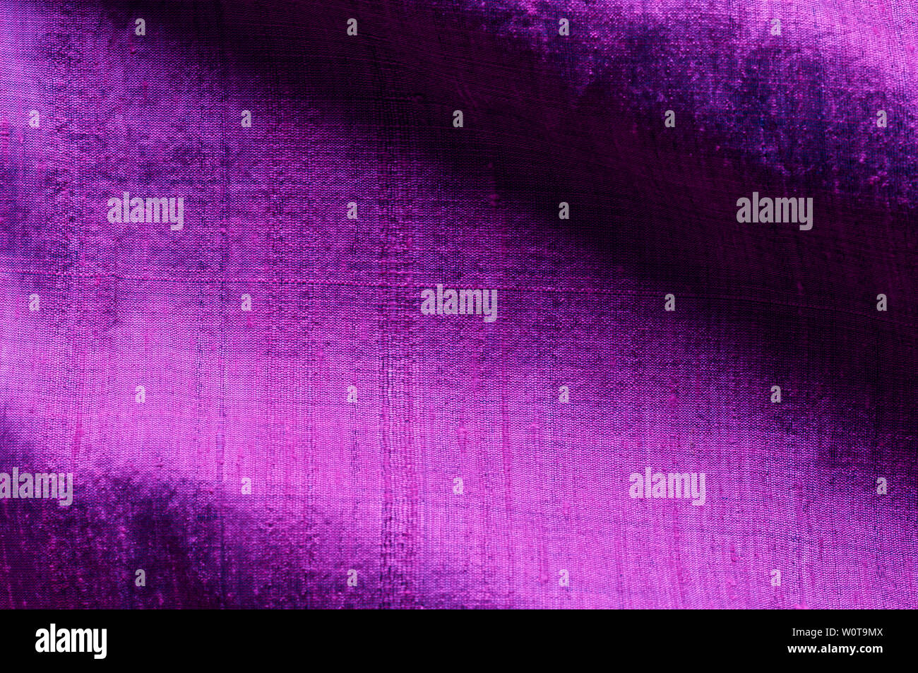 Ultraviolette Seide als abstrakter Hintergrund. Stock Photo