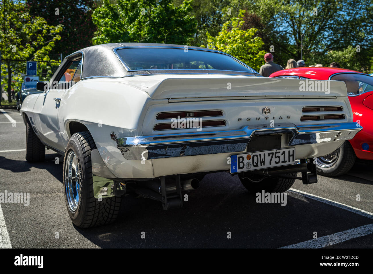 Pontiac Firebird Back