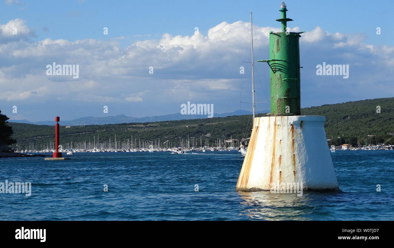 Hafeneinfahrt in Punat auf der Insel Krk in Kroatien / Hrvatska / Croatia  Stock Photo - Alamy, image size:1300x821
