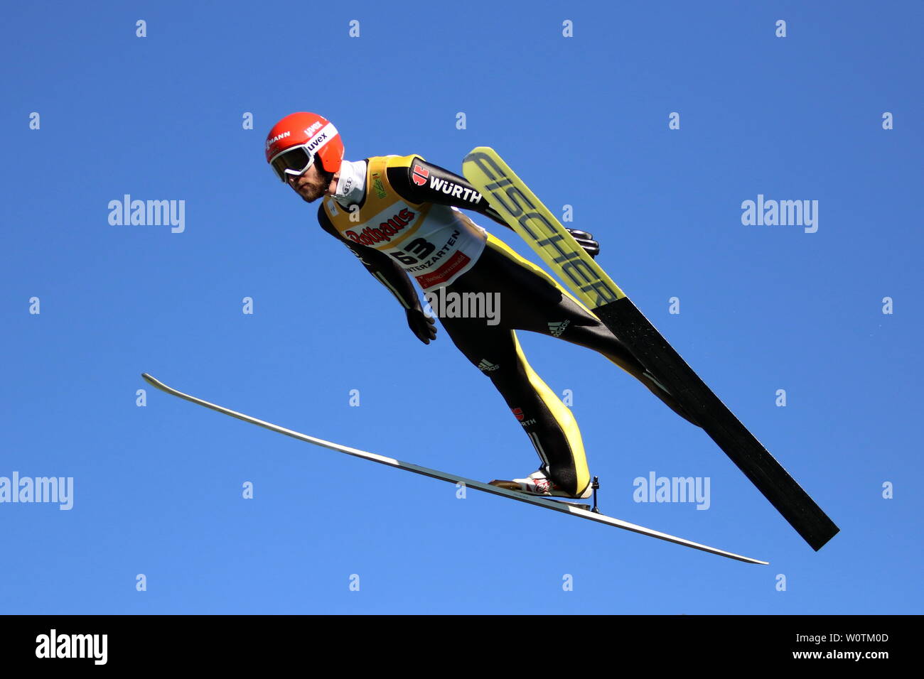 Markus Eisenbichler (TSV Siegsdorf) bei der Skisprung DM Einzel Hinterzarten 2018 Stock Photo