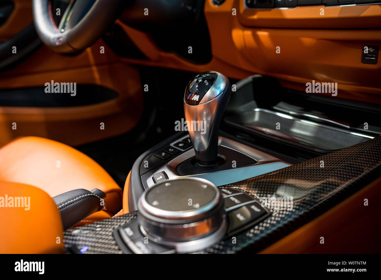 Page 3 Bmw Cabrio High Resolution Stock Photography And Images Alamy