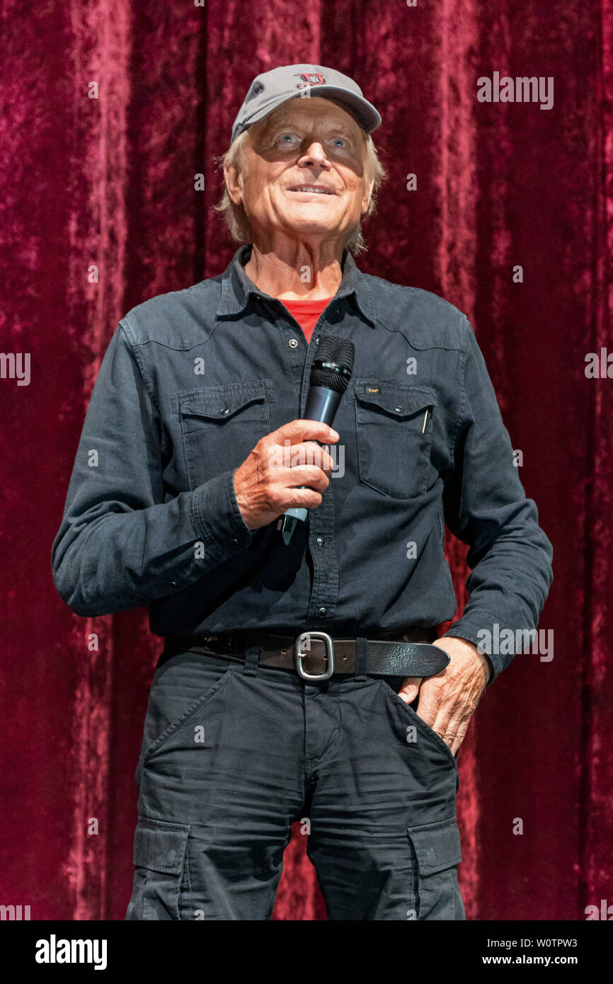 Italian-US actor Terence Hill (Mario Girotti) attends the premiere of 'Mein Name ist Somebody - Zwei Faeuste kehren zurueck' at Zoopalast on August 21, 2018 in Berlin, Germany. Stock Photo