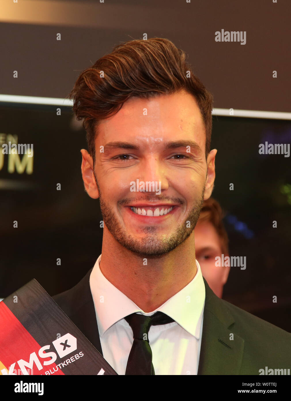 Tom von Holzapfel , Mister Hamburg 2018 Winner , Miss & Mister Hamburg
