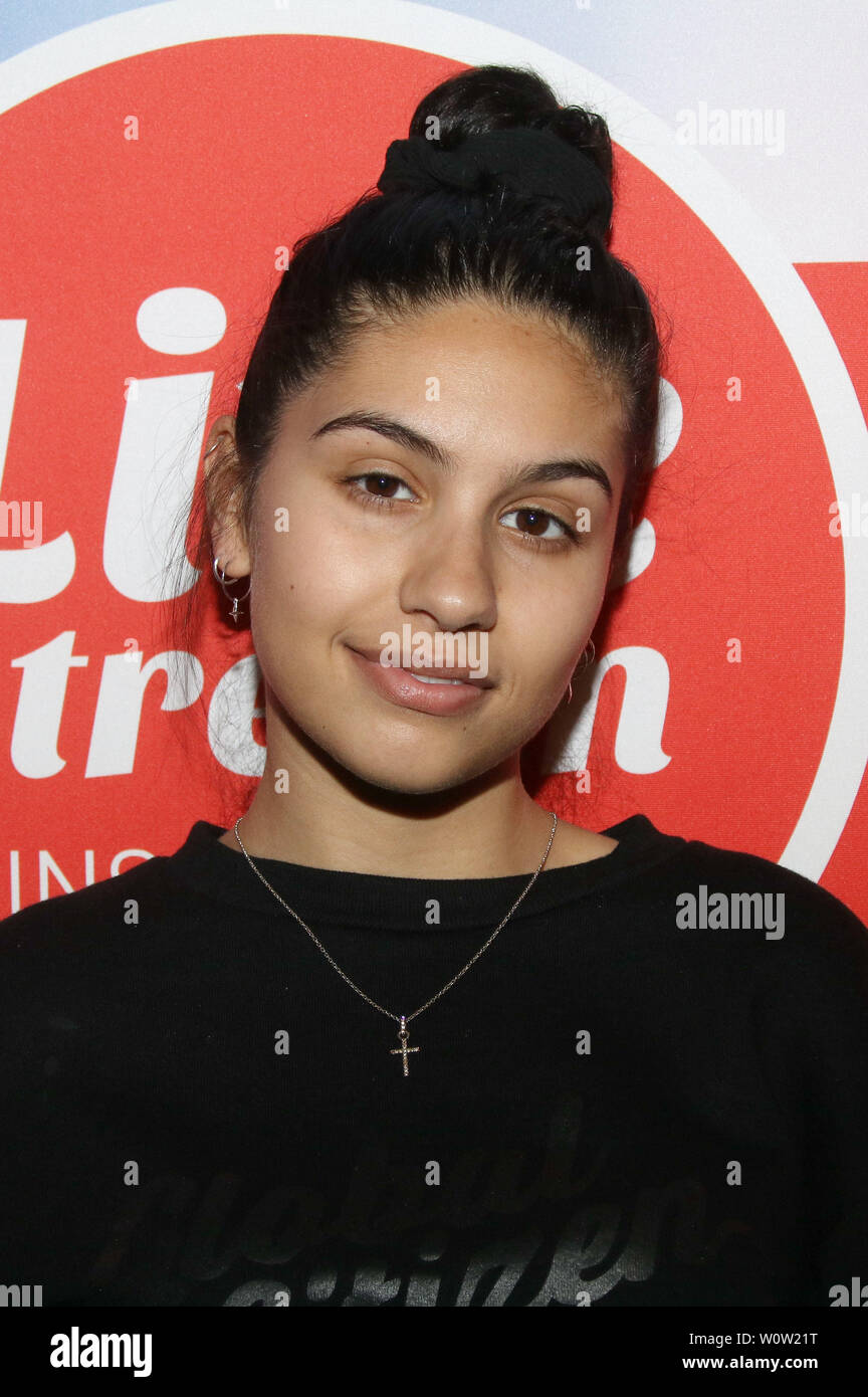 Alessia Cara,, Studiobesuch bei Radio Hamburg, 01.11.2018 Stock Photo