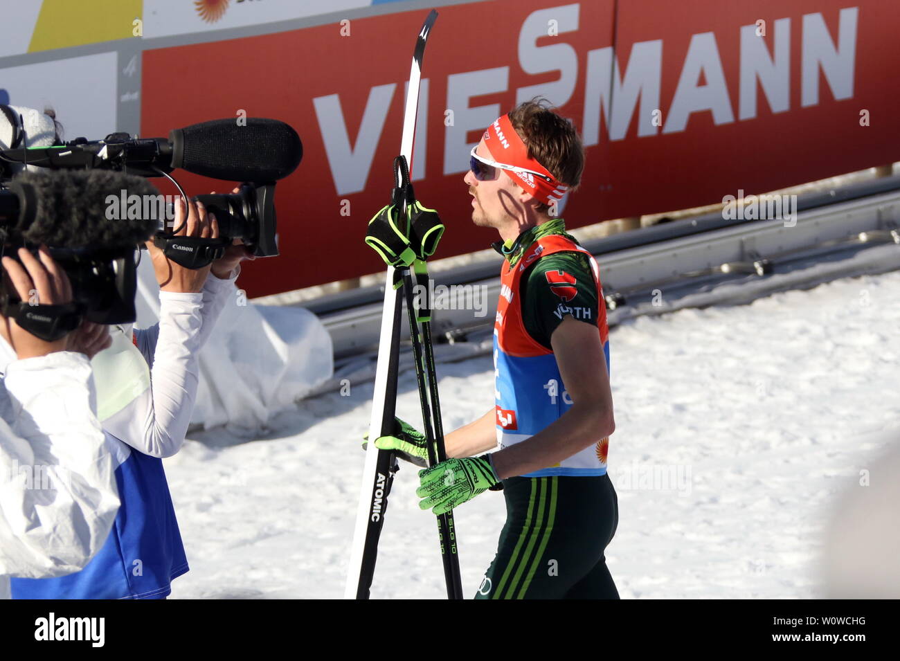 Enttäuscht verlässt Fabian Riessle (SZ Breitnau /Deutschland) den Zielraum nach dem Einzel Nordische Kombination, FIS Nordische Ski-WM 2019 in Seefeld Stock Photo