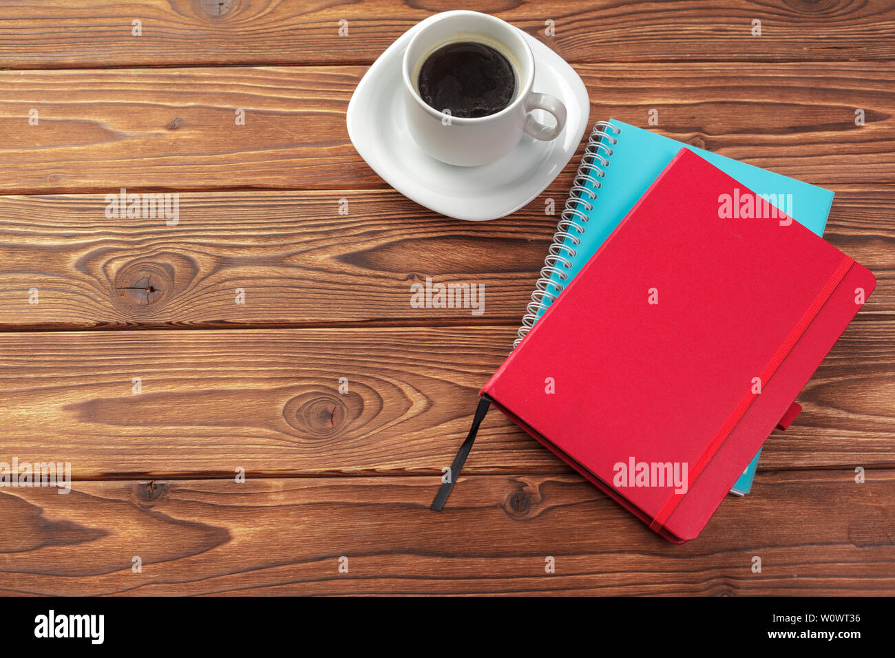 office desk table Stock Photo - Alamy