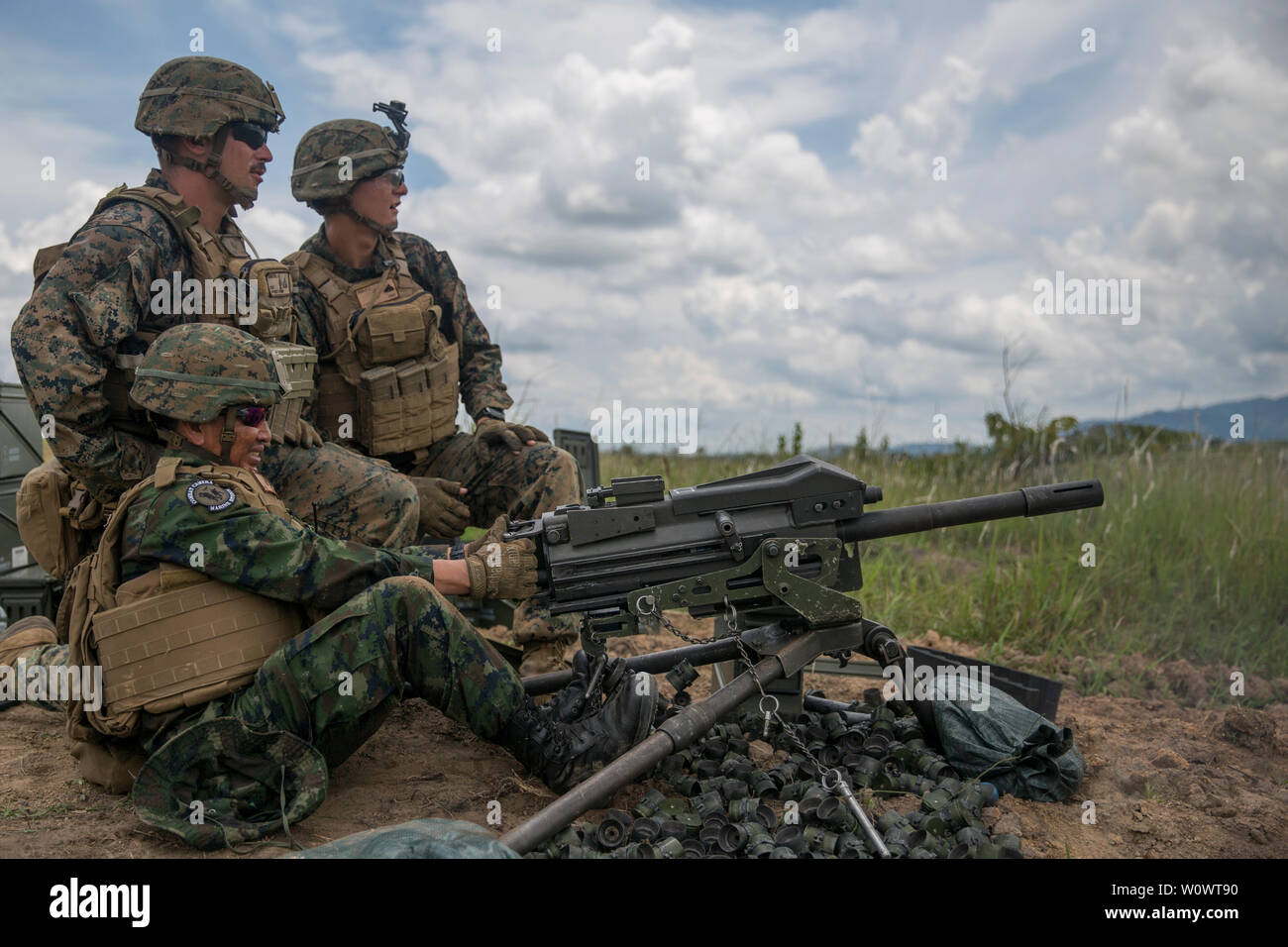 U.S. Marines with the Ground Combat Element, Marine Rotational Force – Darwin practice combined anti-armor team (CAAT) techniques with Royal Thai Marines during Cooperation Afloat Readiness and Training (CARAT), Bhan Chan Krem, Thailand, June 6, 2019. CARAT promotes regional security, maintains and strengthens maritime partnerships, and enhances interoperability among participating forces. (U.S. Marine Corps photo by Lance Cpl. Kaleb Martin) Stock Photo