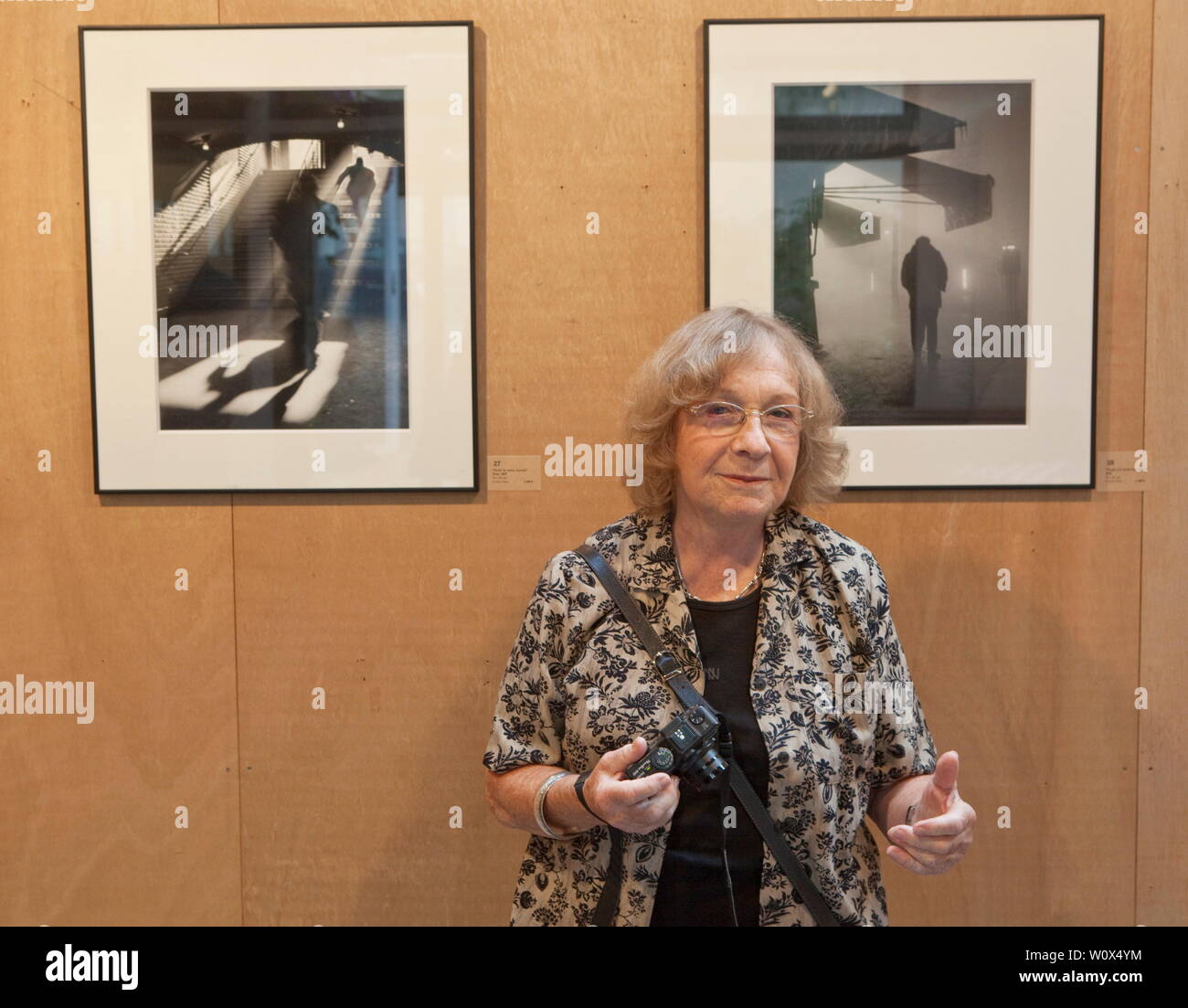 アート・デザイン・音楽 Sabine Weiss: INTIMES CONVICTIONS Intimes Convictions - Sabine Weiss