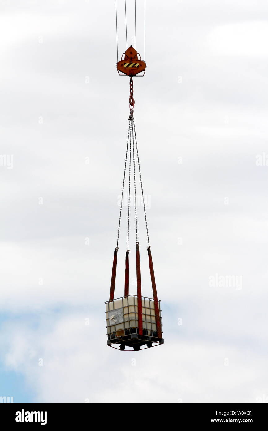 Download Ibc Container High Resolution Stock Photography And Images Alamy Yellowimages Mockups