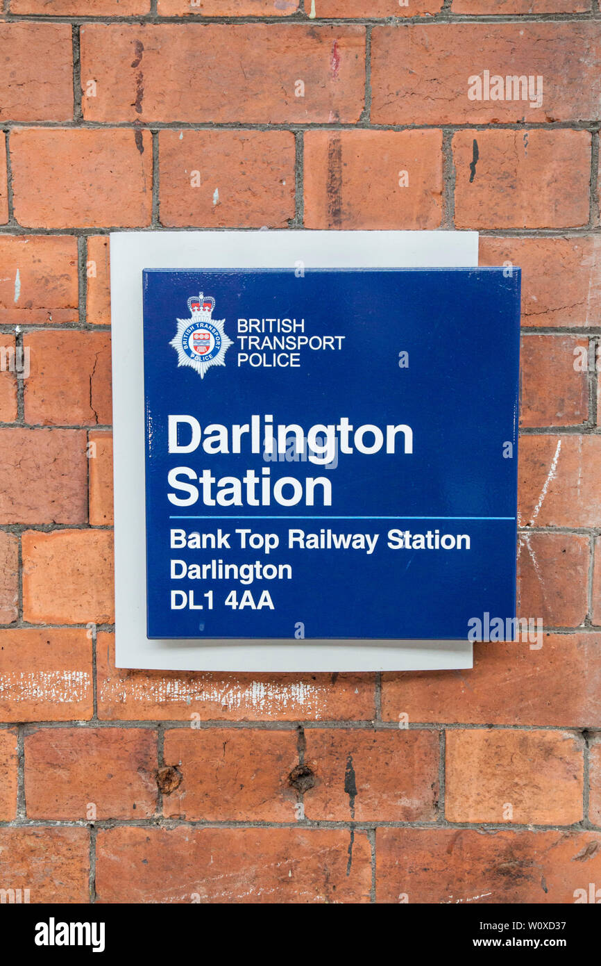 Police station office uk hi-res stock photography and images - Alamy