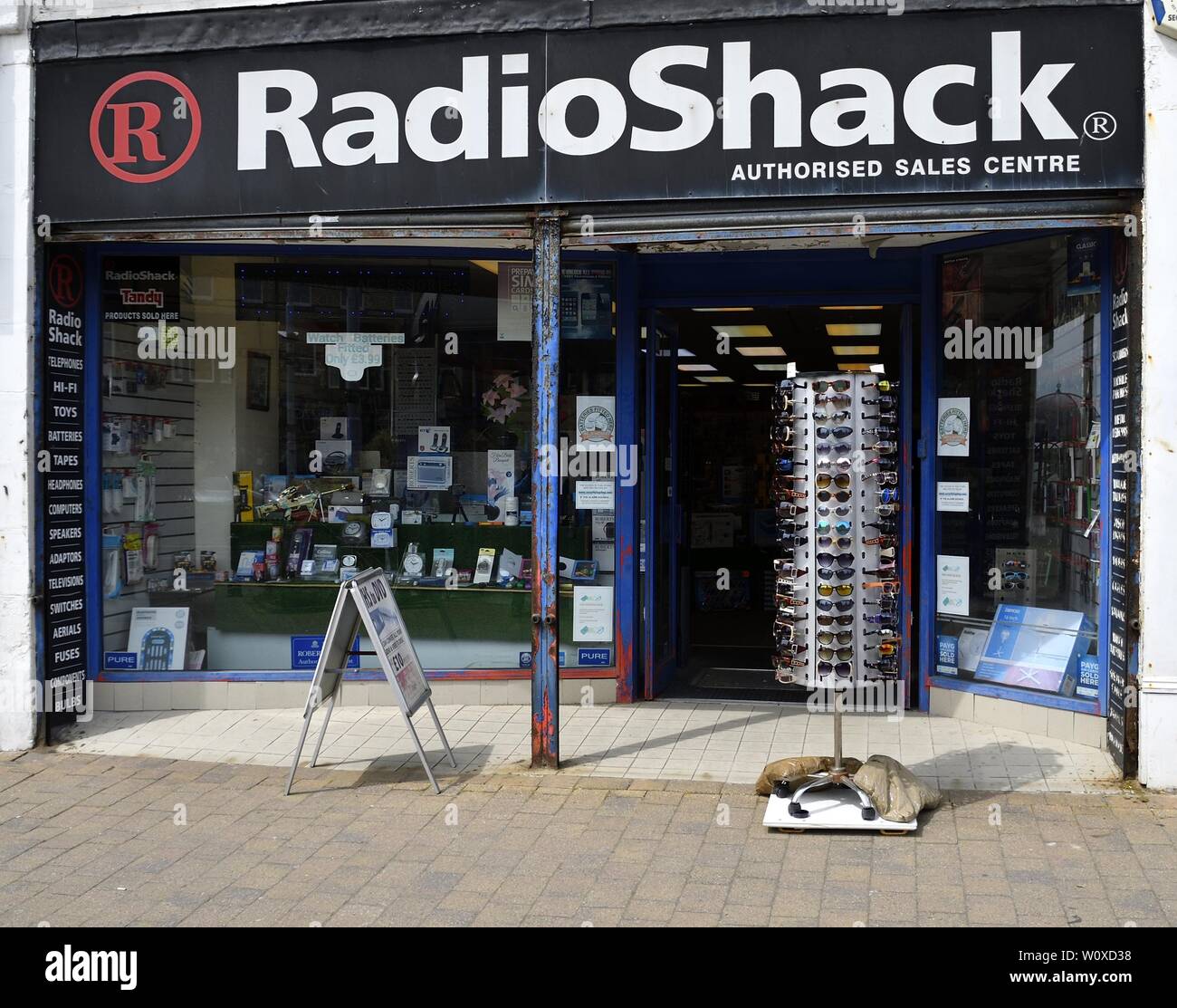 Radio Shack Store Locations 76017