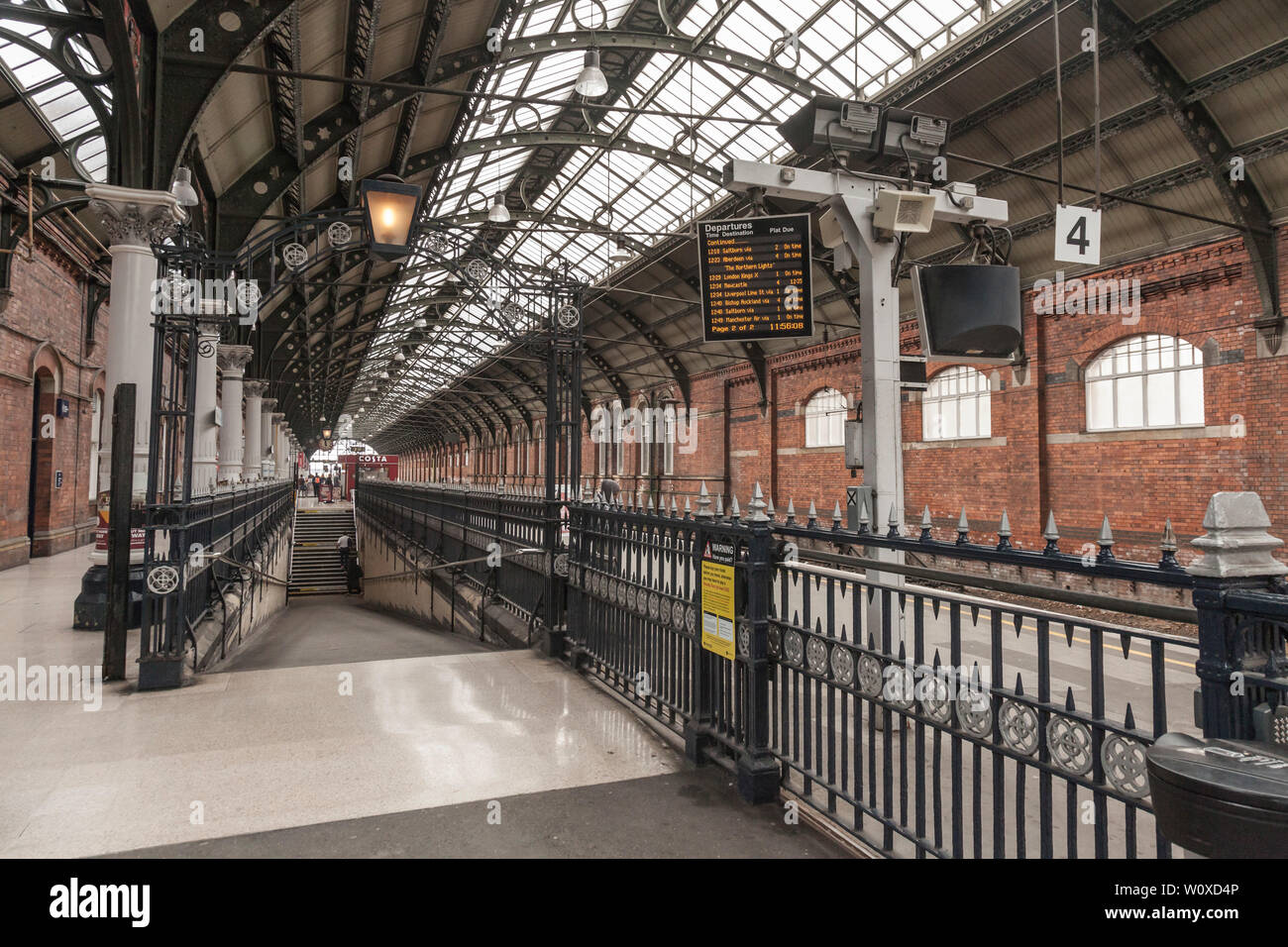Darlington railway station hires stock photography and images Alamy
