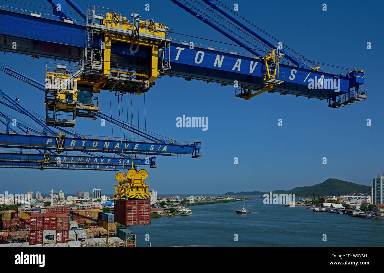 navegantes, santa catarina/brazil - february 06, 2014: container cargo  operations at navegantes port at the itajai river Stock Photo - Alamy