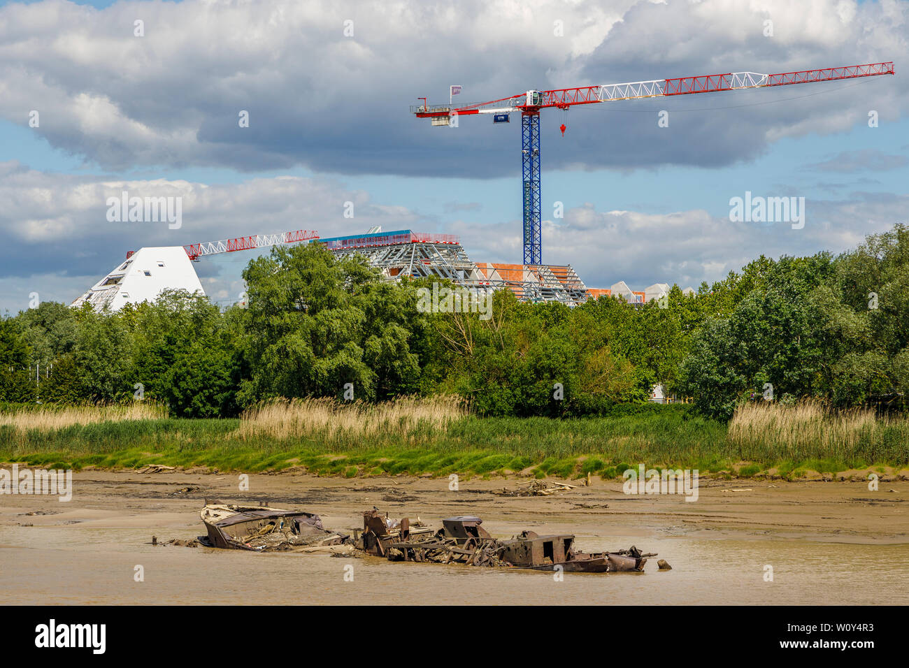 The major redevelopment of the Bastide-Niel 35ha site beside the Garonne river in Bordeaux, Gironde department, France. Stock Photo