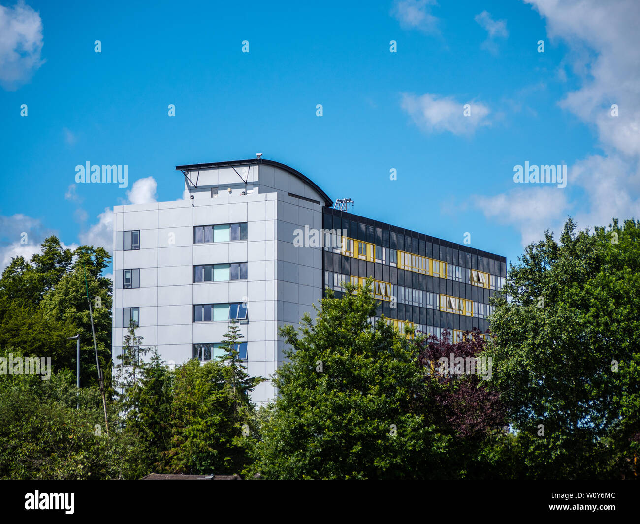 Platform Bracknell Hi-res Stock Photography And Images - Alamy