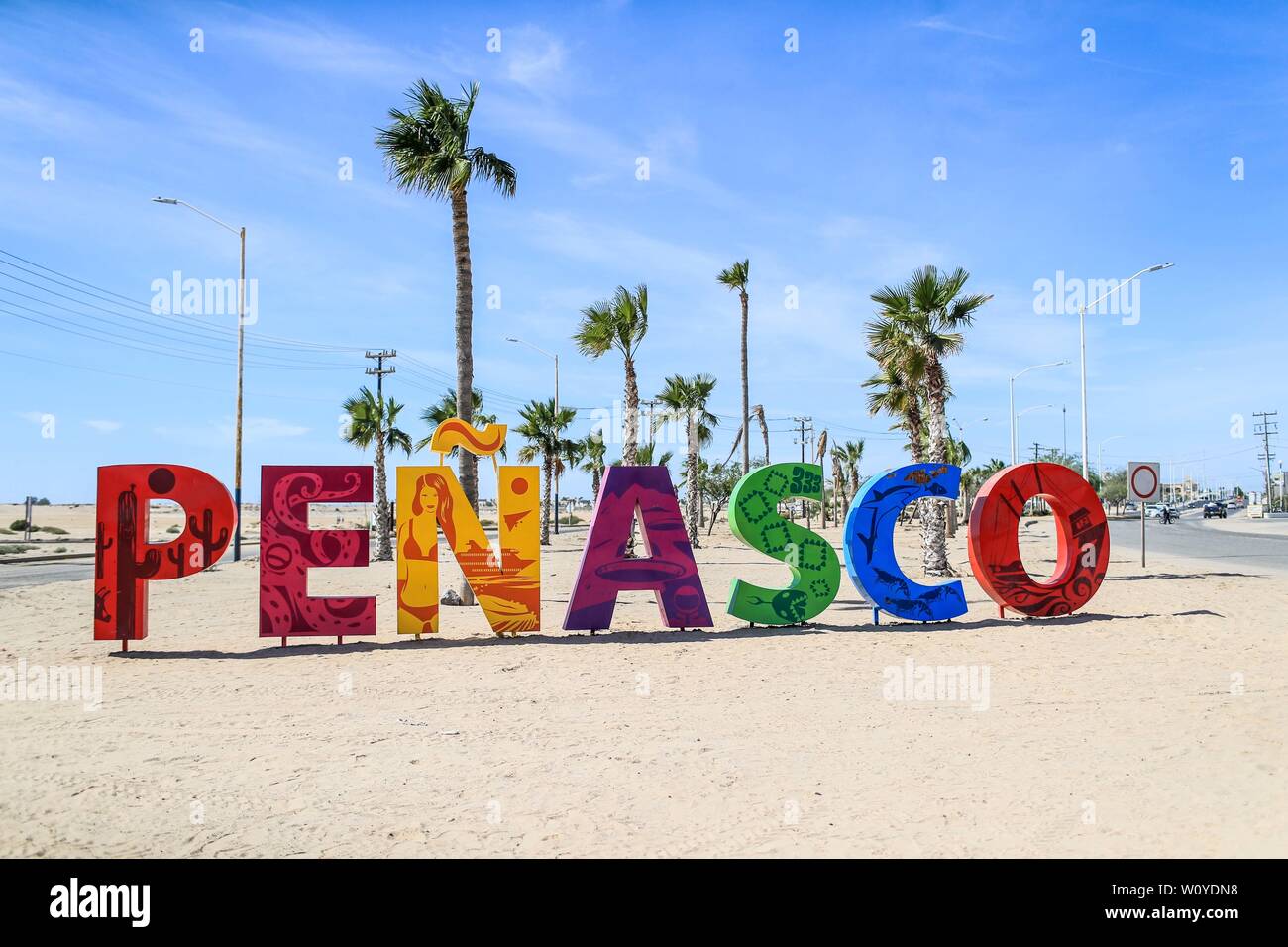 Letters Of Various Colors With The Word Penasco In The Tourist Destination Called Puerto Penasco Sonora Mexico Laza Or Malecon Of The Tourist Desti Stock Photo Alamy